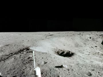Imagen de la Luna tomada por Neil Armstrong Imagen de la Luna tomada por Neil Armstrong