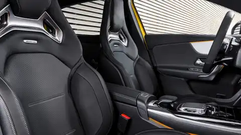 Mercedes-AMG A35 Mercedes-AMG A35
