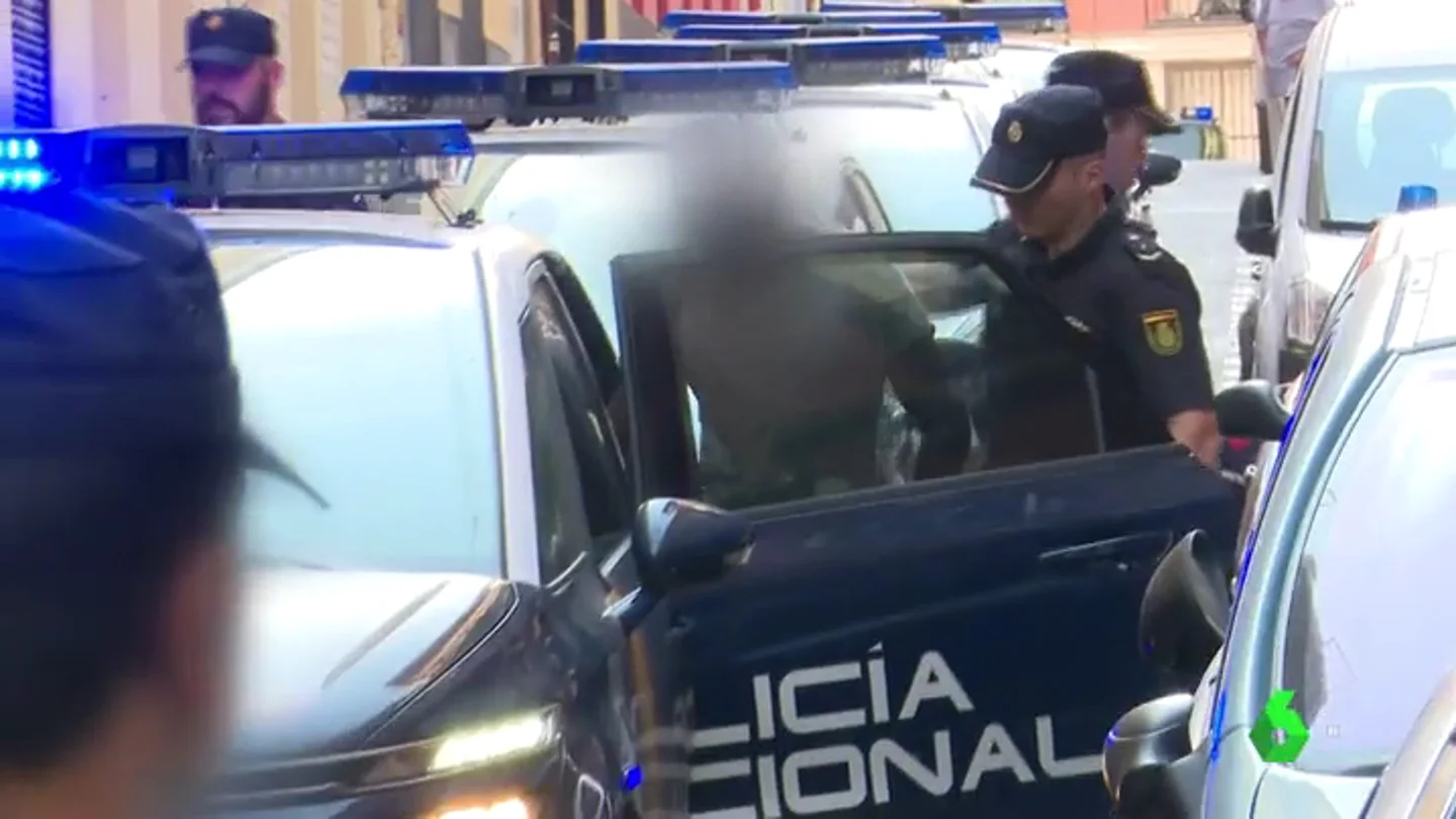 La Policía desmantela tres narcopisos okupados en el centro de Madrid La Policía desmantela tres narcopisos okupados en el centro de Madrid