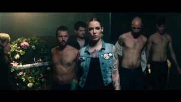 El vídeo del Salón Erótico de Barcelona que carga contra los jueces de 'La Manada' y el "porno machista"