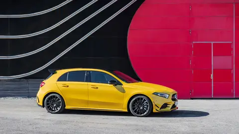 Mercedes-AMG A35 Mercedes-AMG A35