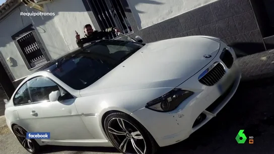 Viven en las mejores casas, pasean en coches de alta gama, alardean de las joyas que compran… así es la vida del clan de 'Los Alicantinos' en Linares Viven en las mejores casas, pasean en coches de alta gama, alardean de las joyas que compran… así es la vida del clan de 'Los Alicantinos' en Linares