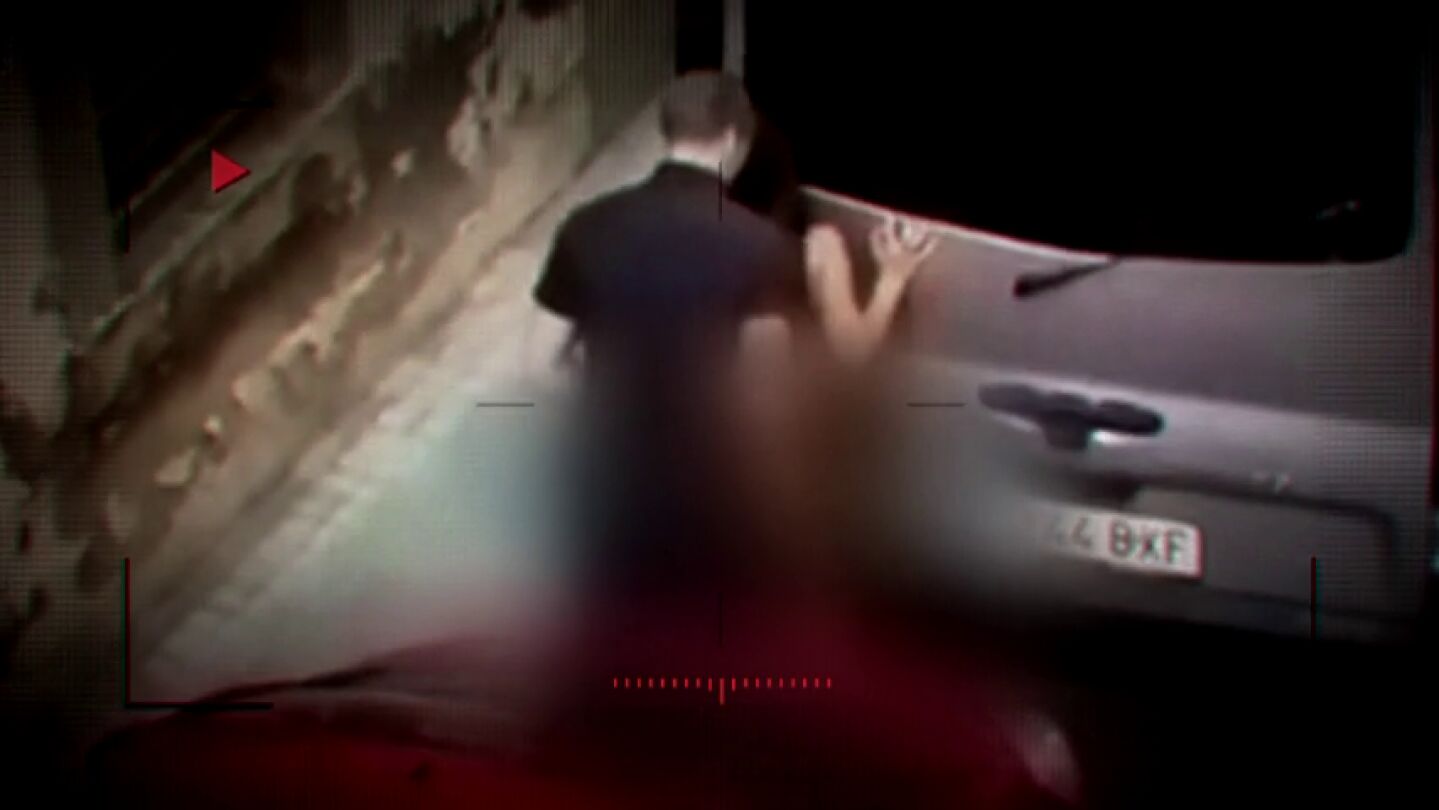 Sexo expl&iacute;cito en una calle de Barcelona
