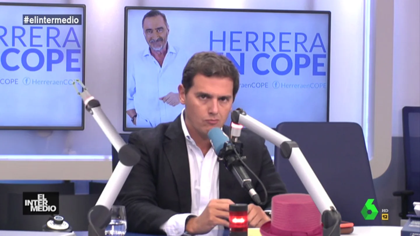 Albert Rivera durante una entrevista Albert Rivera durante una entrevista