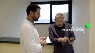 Alberto Chicote acorrala a un sanitario de un hospital para desenmascarar la calidad de la comida que sirven en el centro