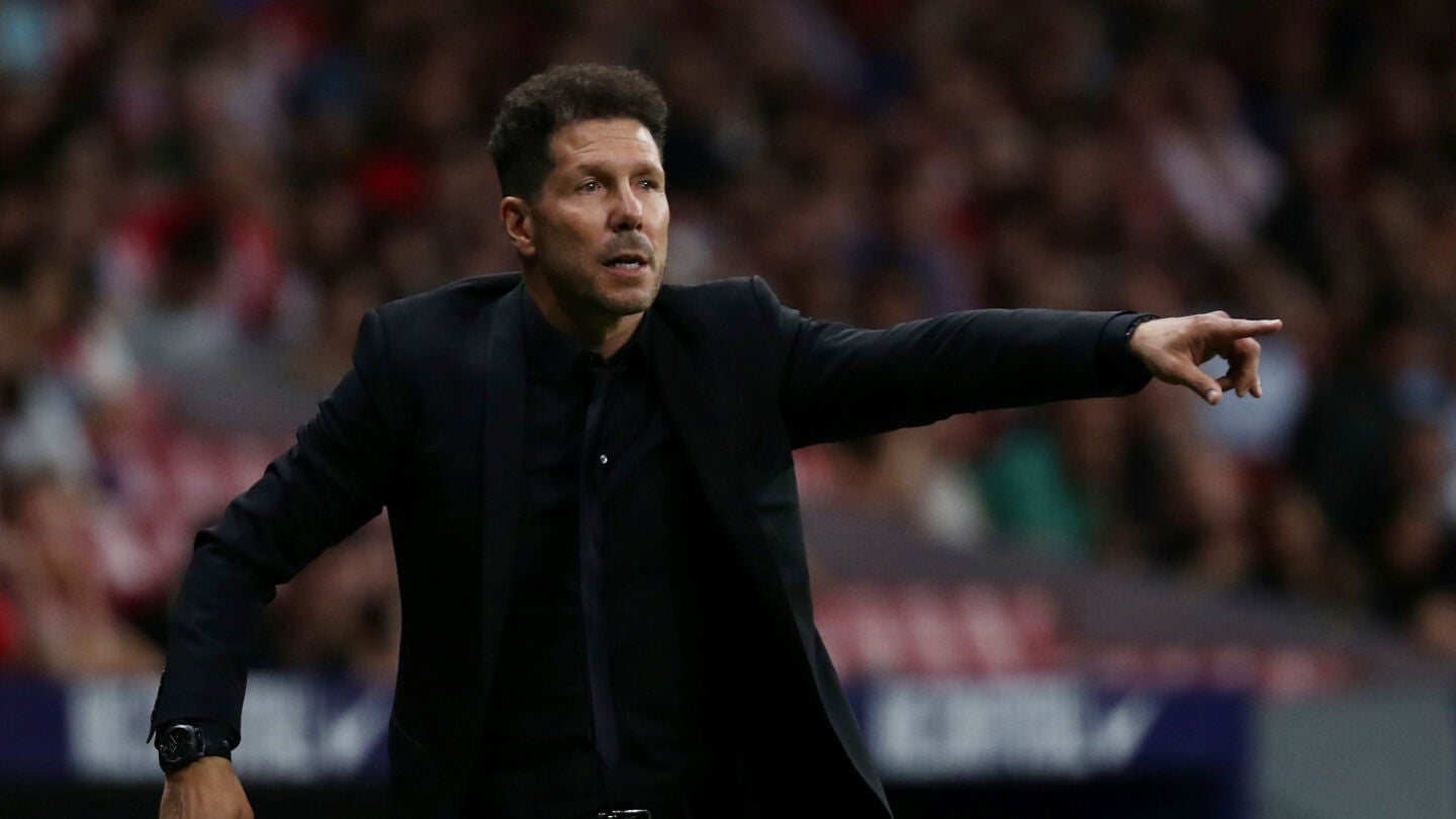 Simeone, durante el partido contra el Huesca