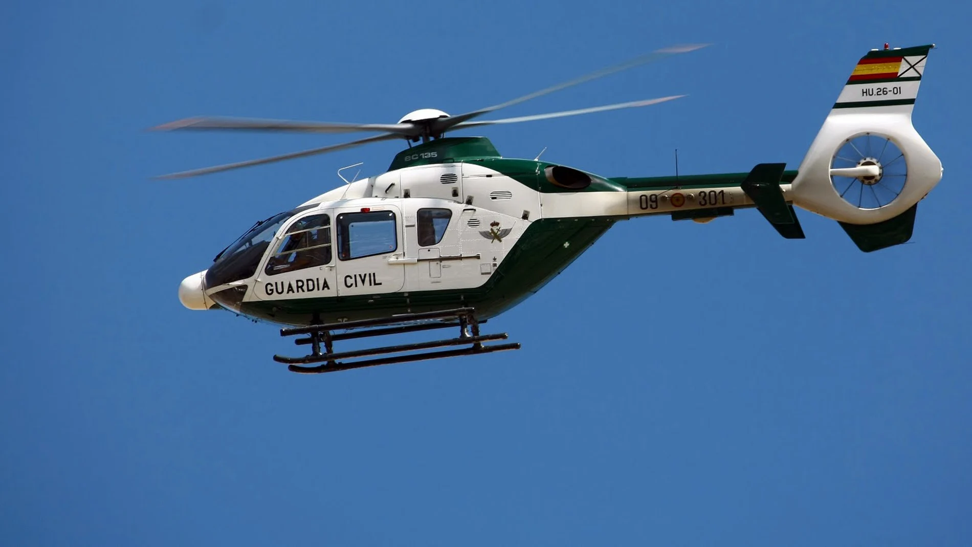Fotografía de archivo de un helicóptero de la Guardia Civil