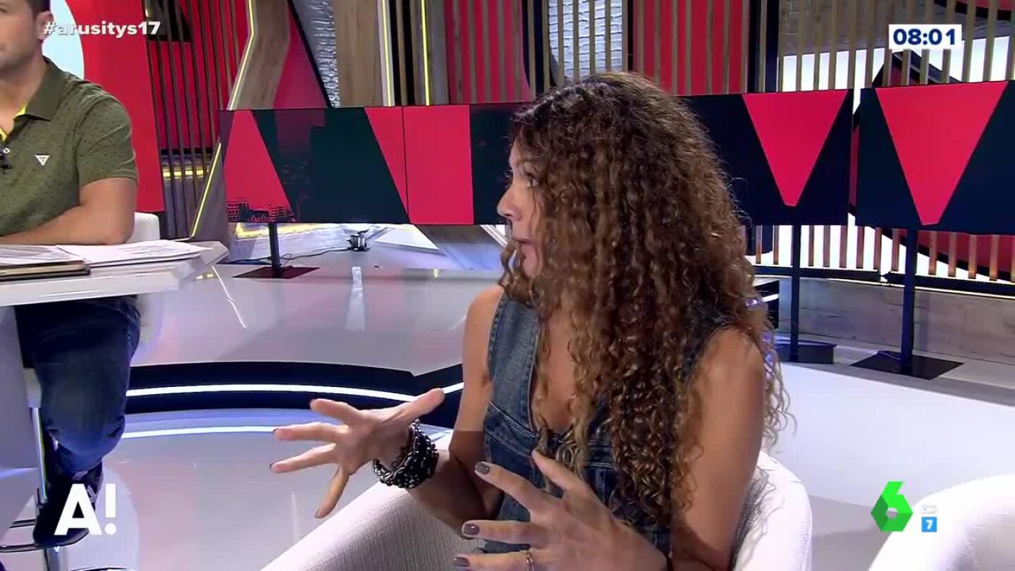 El mensaje feminista de Angie C&aacute;rdenas tras la prohibici&oacute;n de los "shorts" en un instituto