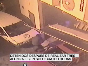 Tres detenidos después de realizar tres alunizajes en solo cuatro horas Tres detenidos después de realizar tres alunizajes en solo cuatro horas