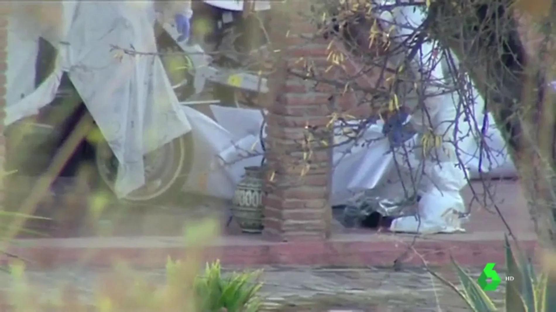 Encuentran en avanzado estado de descomposición los cadáveres de dos hombres y un hombre en una casa de campo de Coín, Málaga