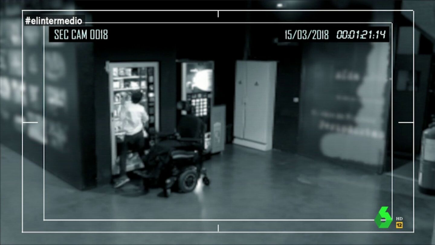  El d&iacute;a que 'Intermedio Confidencial' destap&oacute; toda la verdad sobre Echenique: s&iacute;, puede andar (ojo, es una parodia)