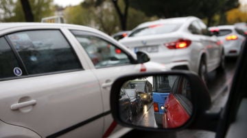 Madrid limita la velocidad a 30 km/h en el 85 % de sus calles y pone restricciones a los monopatines Madrid limita la velocidad a 30 km/h en el 85 % de sus calles y pone restricciones a los monopatines