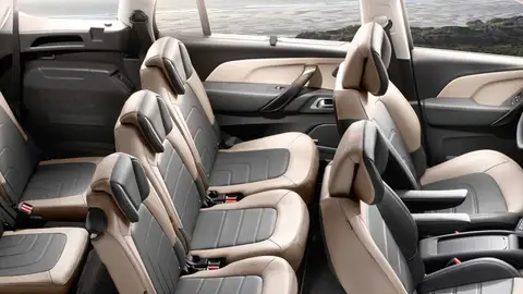 Interior del Citroën Grand C4 Spacetourer Interior del Citroën Grand C4 Spacetourer