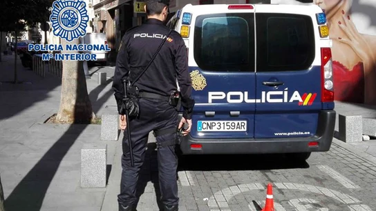 Imagen de archivo de un agente de Policía Imagen de archivo de un agente de Policía