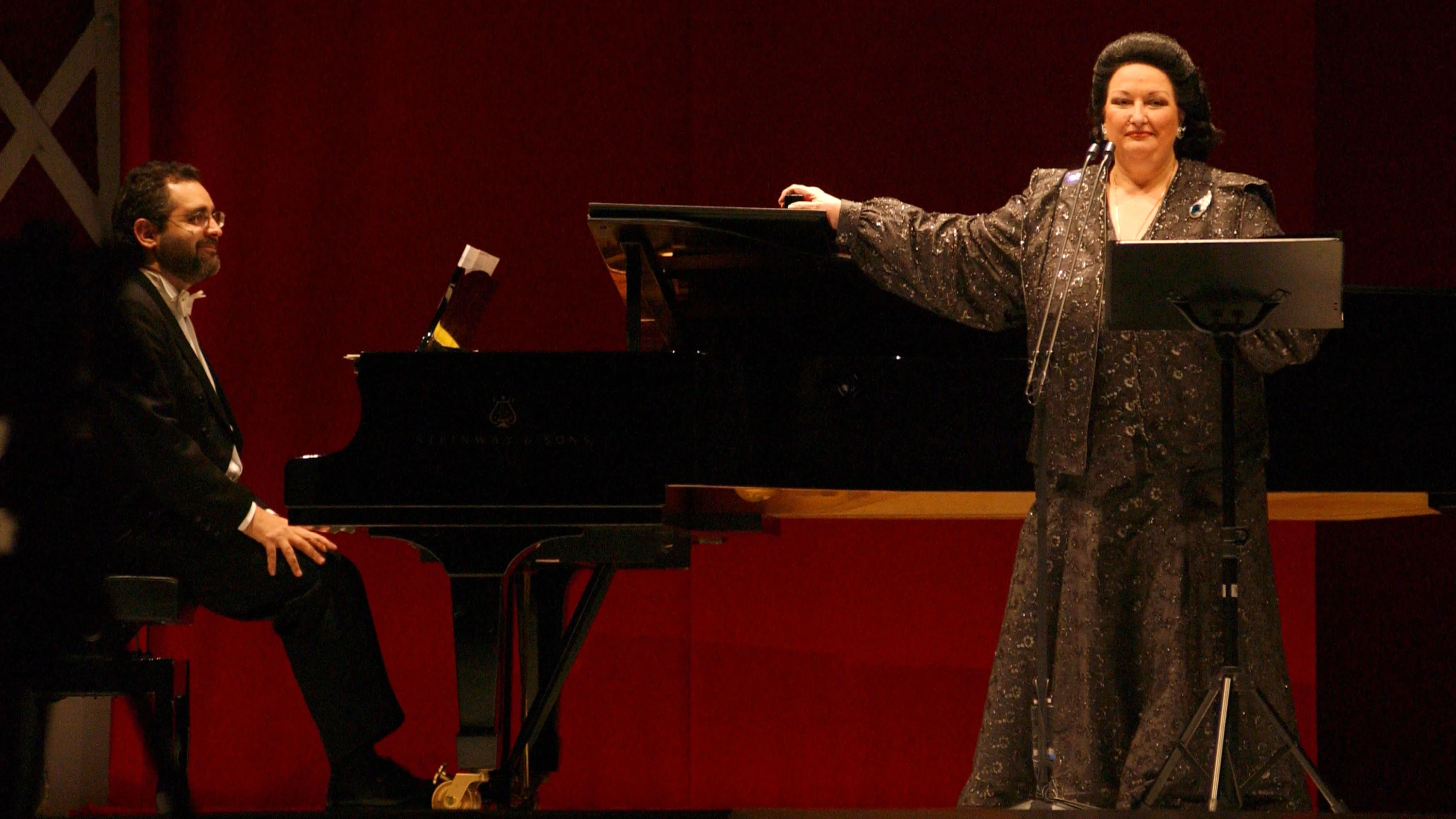 Montserrat Caballé durante una actuación