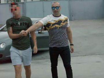 Imagen del vídeo en el que aparece uno de los cabecillas de un clan de narcotraficantes de La Línea Imagen del vídeo en el que aparece uno de los cabecillas de un clan de narcotraficantes de La Línea