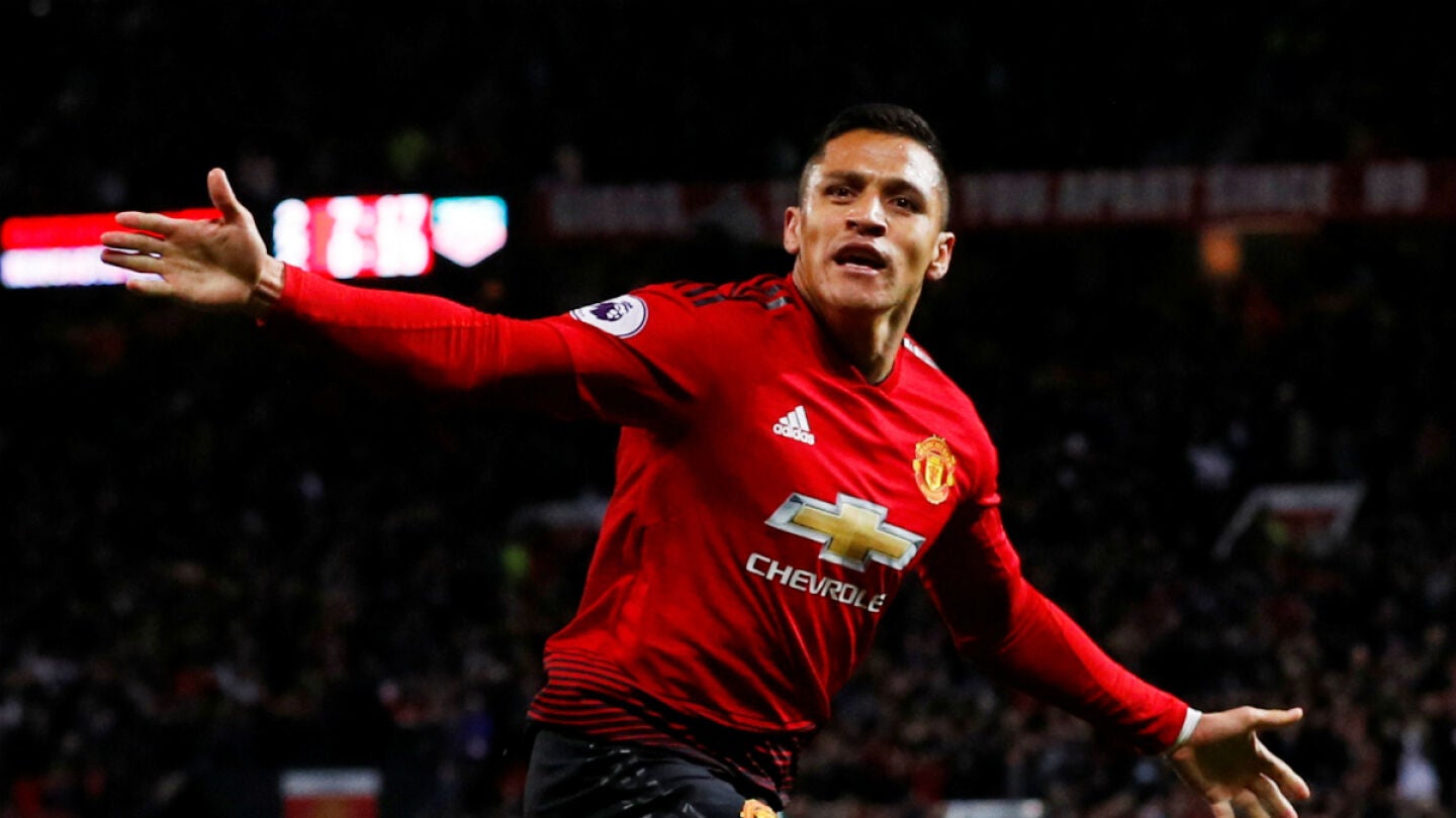 Alexis S&aacute;nchez celebra un gol