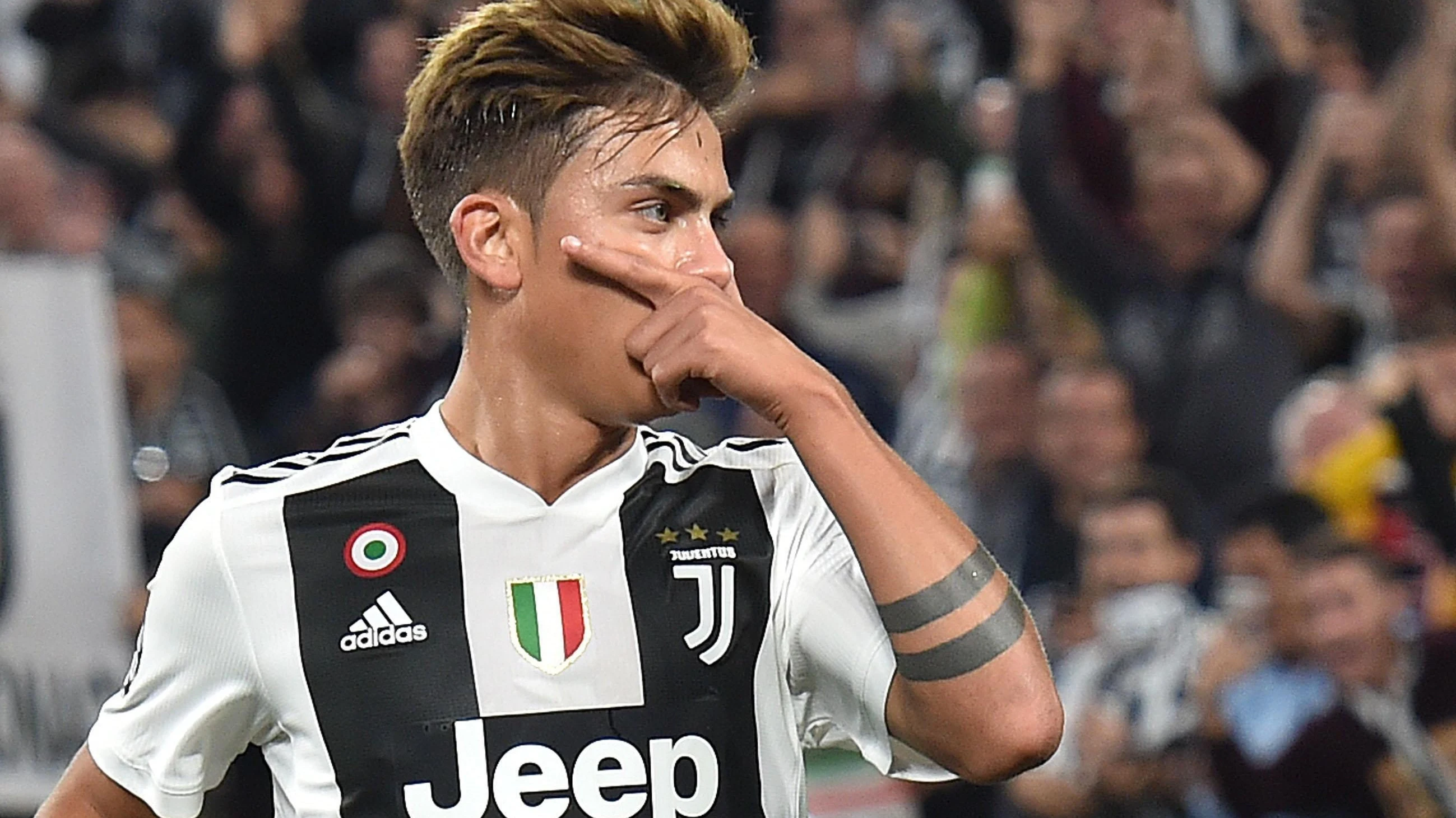 Dybala celebra un gol con la Juventus