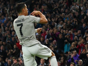 Ronaldo celebra un gol con la Juventus Ronaldo celebra un gol con la Juventus