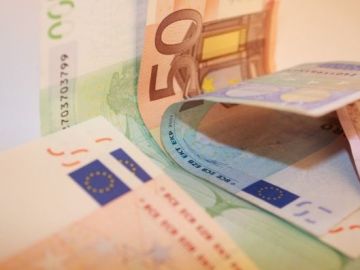 Billetes de 20 y 50 euros Billetes de 20 y 50 euros