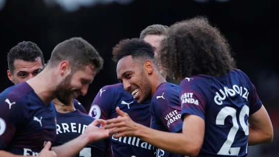 Los jugadores del Arsenal celebran un gol ante el Fulham Los jugadores del Arsenal celebran un gol ante el Fulham