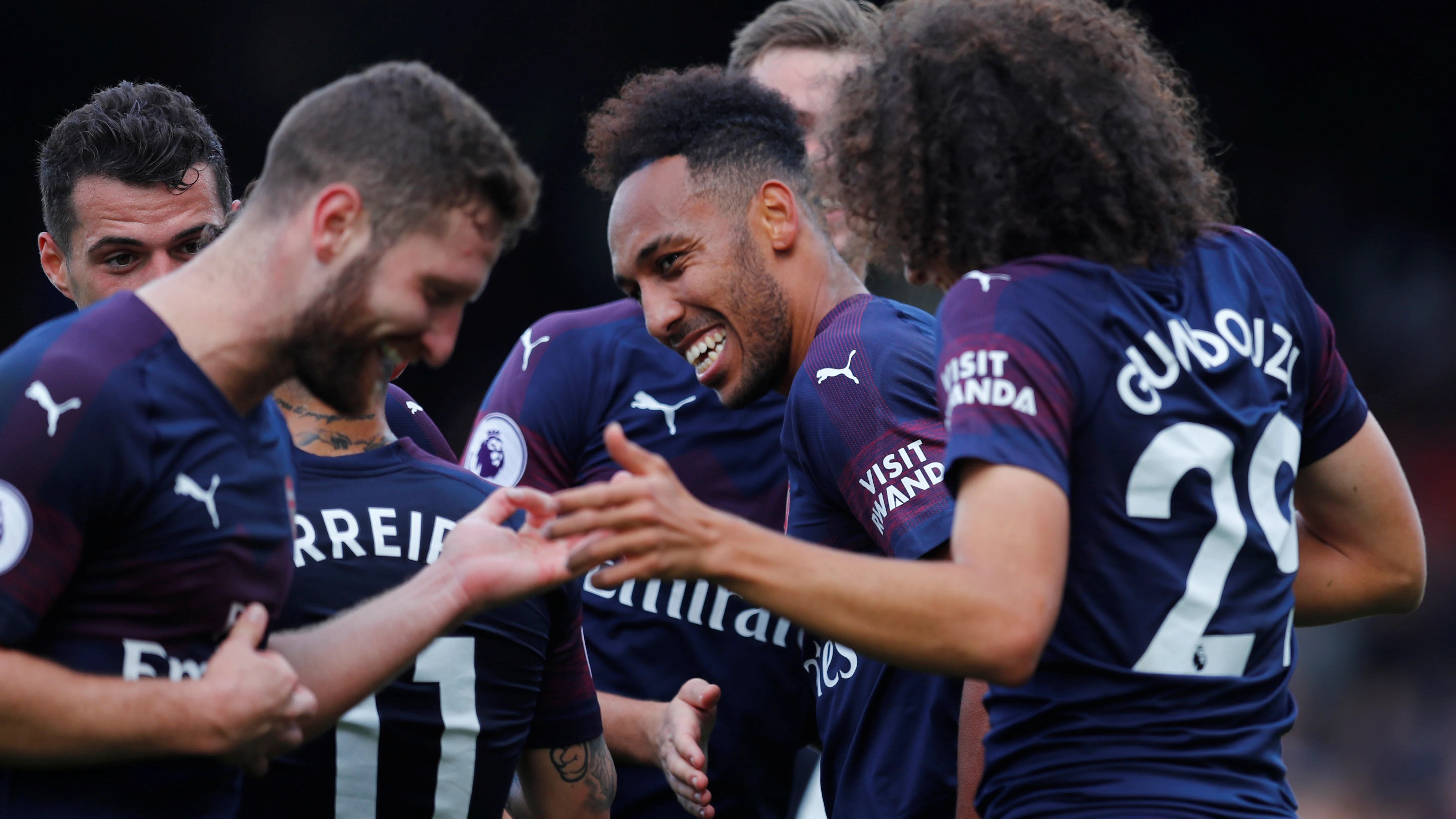 Los jugadores del Arsenal celebran un gol ante el Fulham