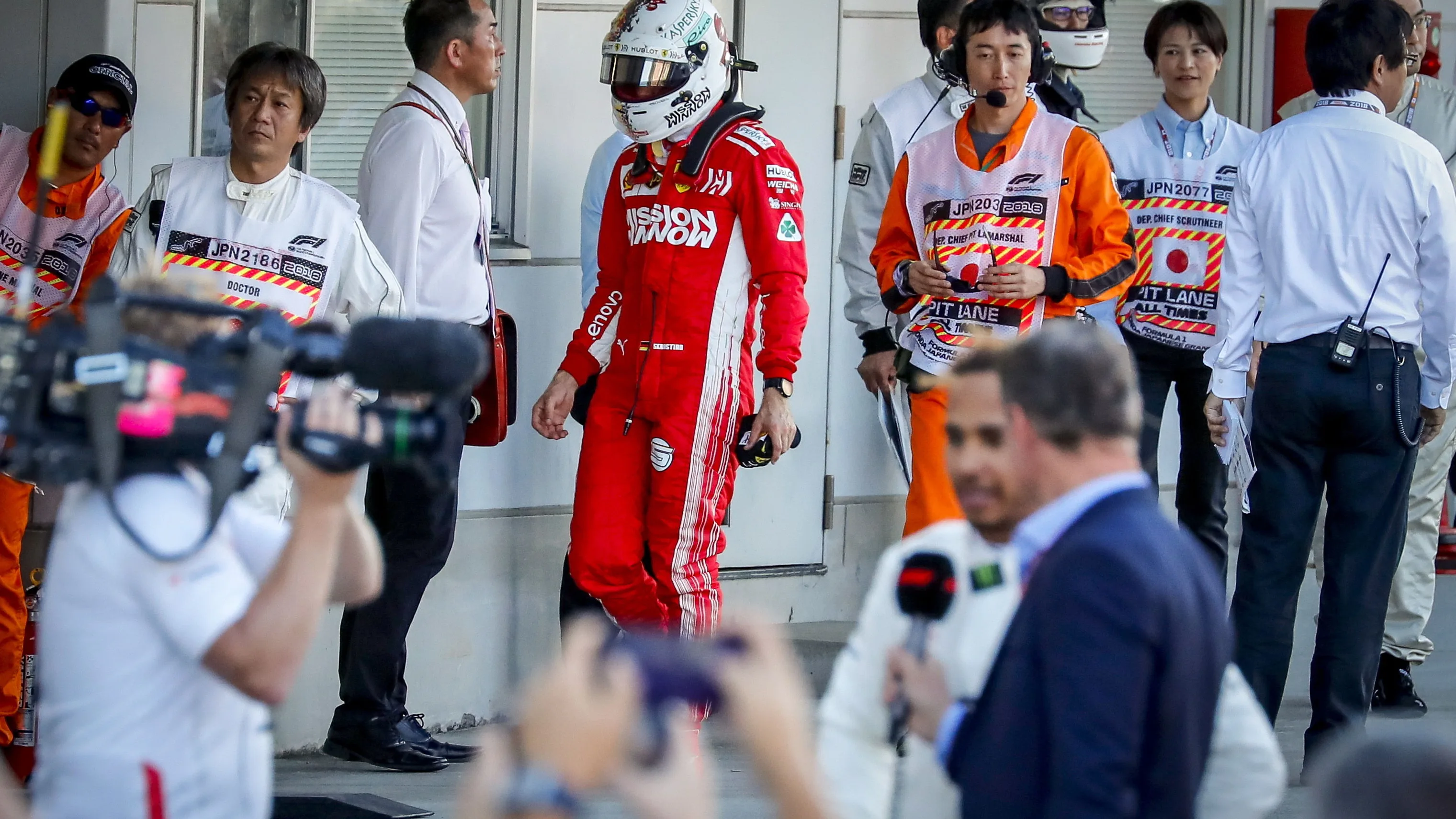 Vettel se encamina al box tras finalizar el GP de Japón