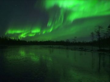 Las auroras boreales que cambian de forma y color en Finlandia