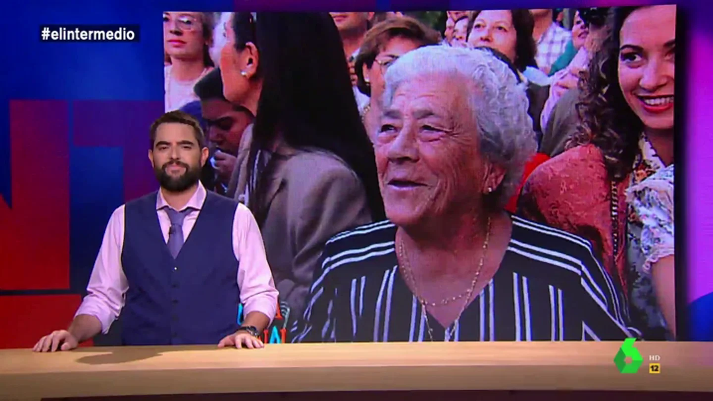 Dani Mateo presenta a las "cascoliebers": "Álvarez Cascos es muy guapo, está muy bien. Viva tu cara" Dani Mateo presenta a las "cascoliebers": "Álvarez Cascos es muy guapo, está muy bien. Viva tu cara"