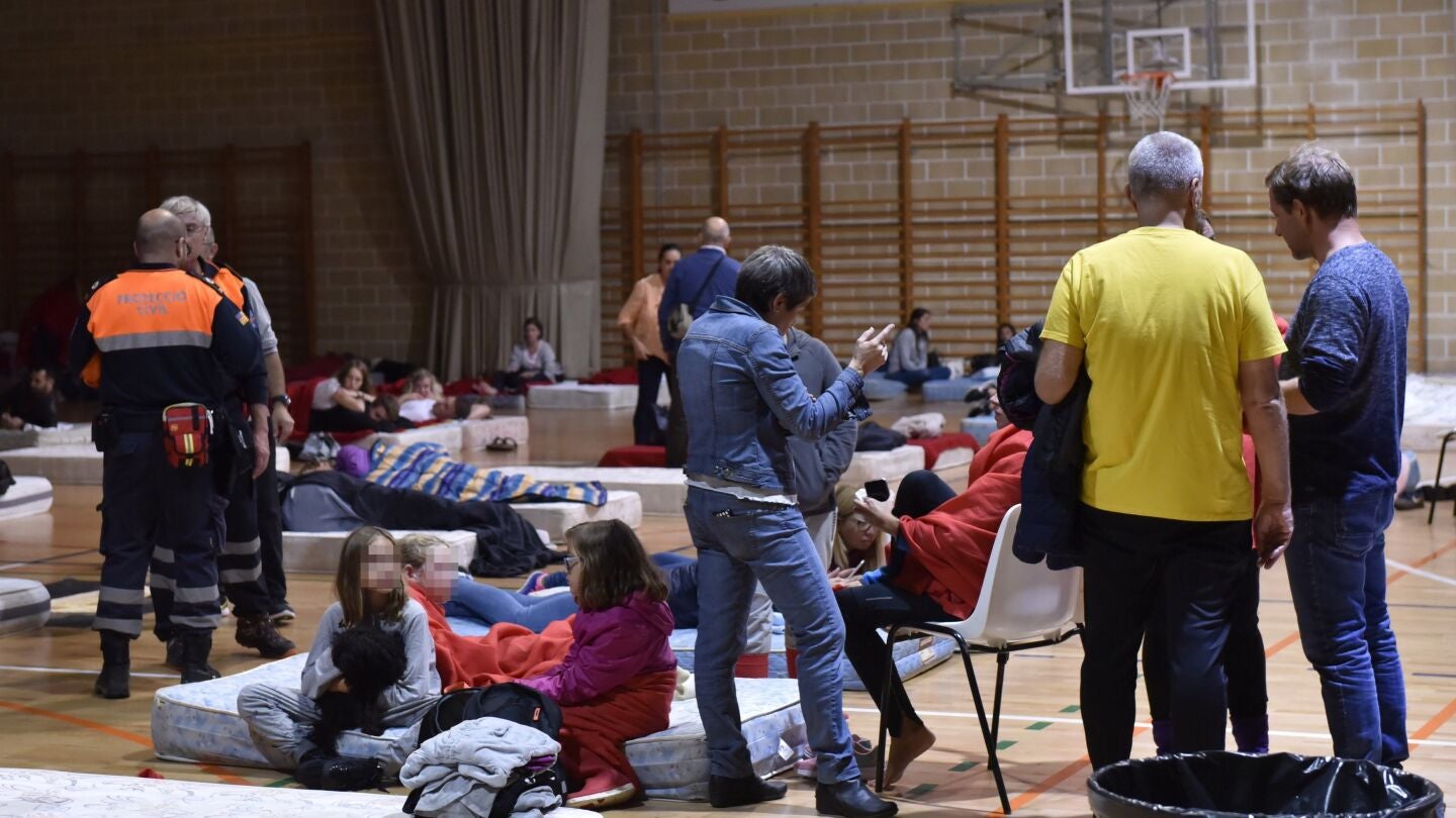 El Polideportivo Miguel &Aacute;ngel Nadal, en Manacor, acoge a las personas afectadas por las fuertes lluvias