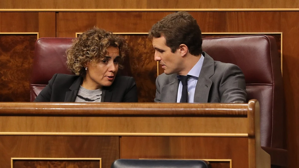 Pablo Casado y Dolors Montserrat en el Congreso de los Diputados
