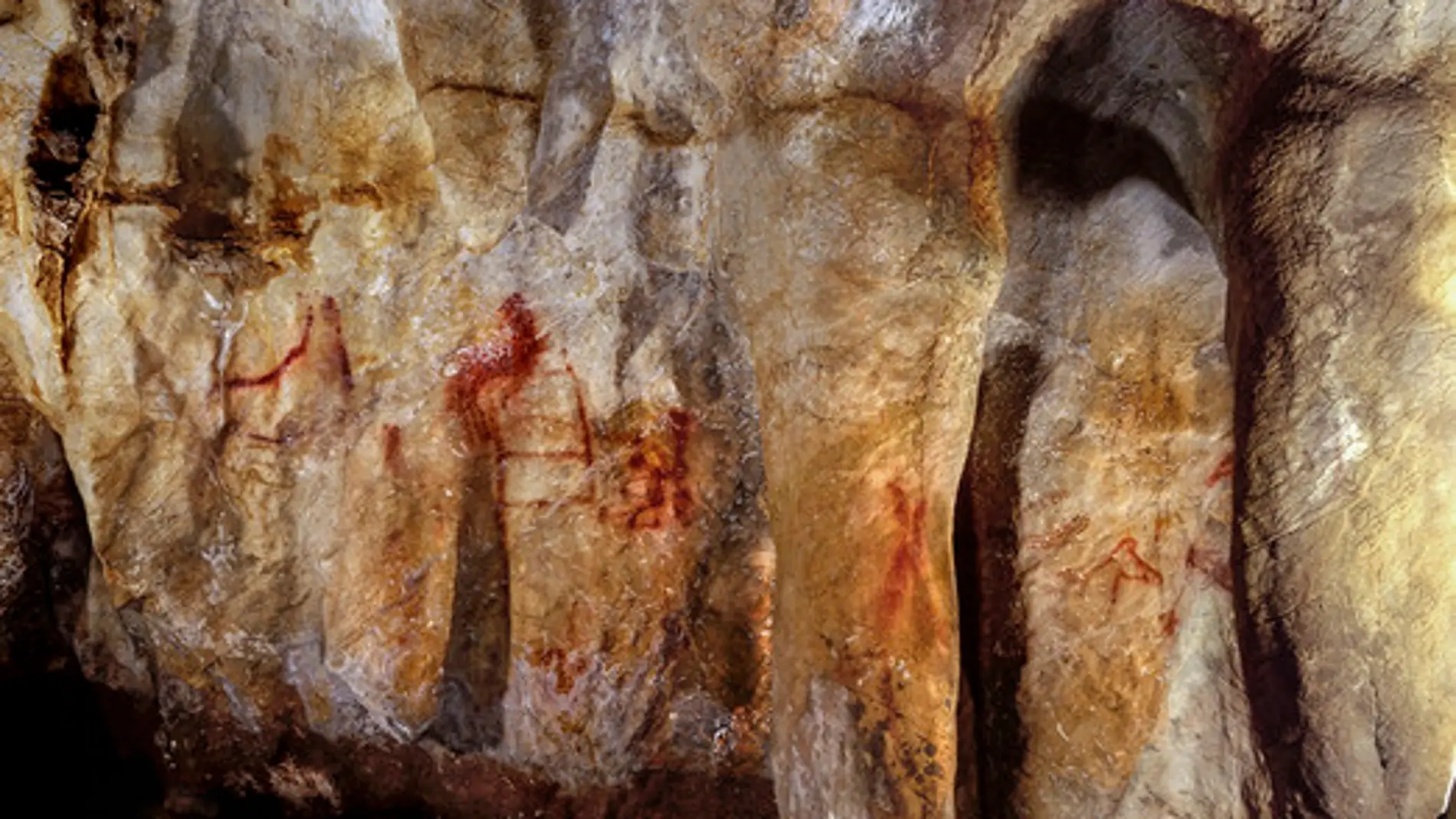De neandertales y sapiens se aviva el debate sobre el origen del arte rupestre