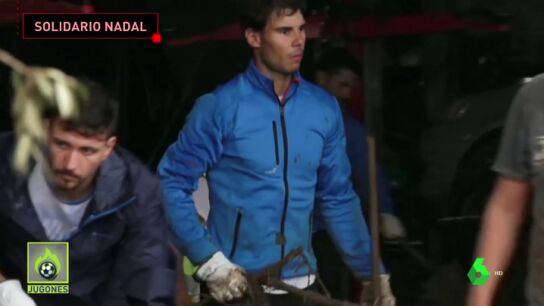 Rafa Nadal ayud&oacute; a sus vecinos tras las inundaciones en Mallorca