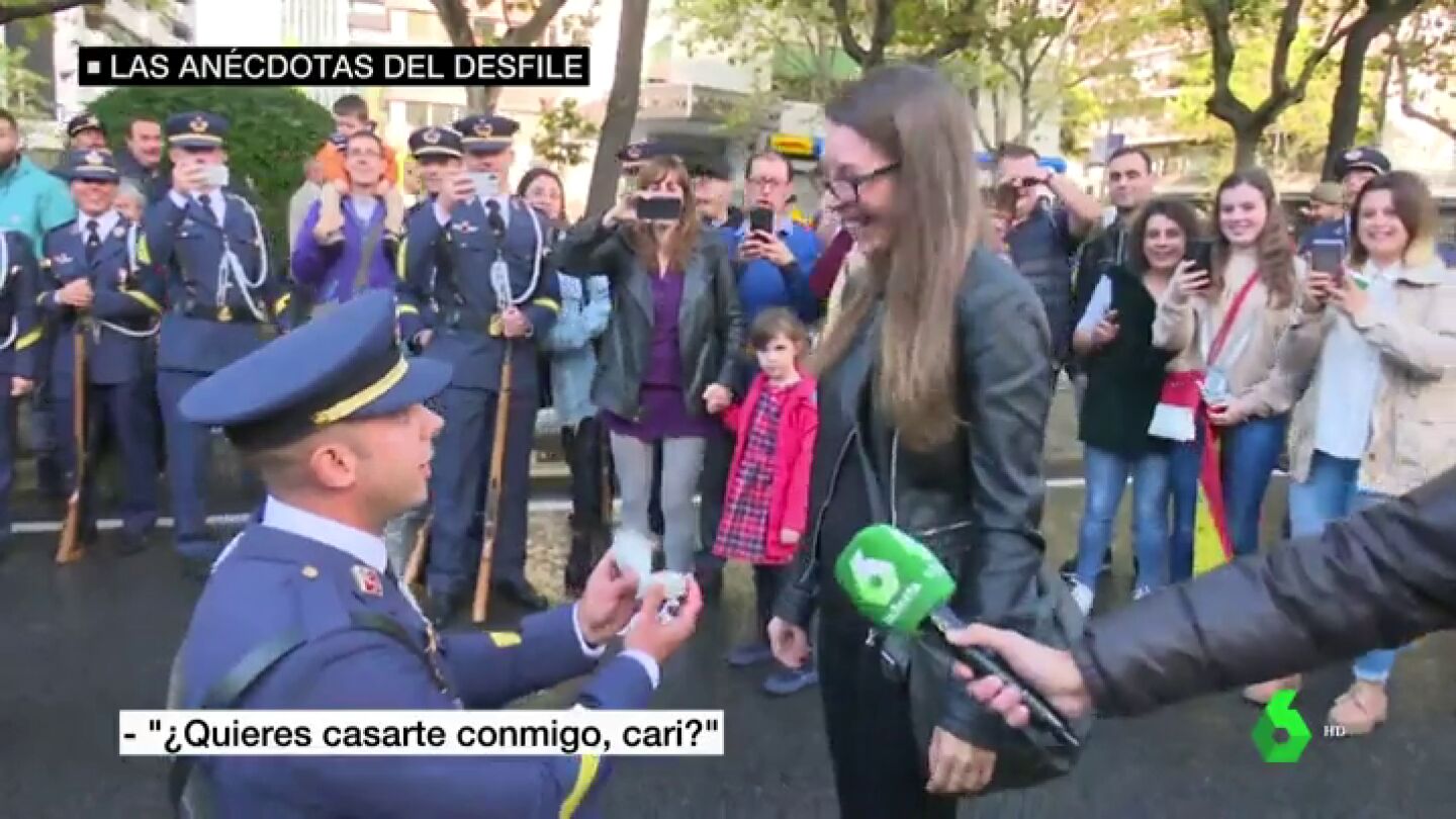 Entre tanques, pedidas de mano y patriotismo a un euro: las an&eacute;cdotas que nos deja la fiesta del 12 de octubre