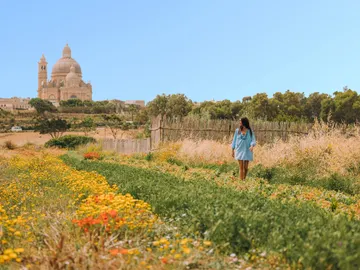 Basílica Ta' Pinu. Gozo Basílica Ta' Pinu. Gozo