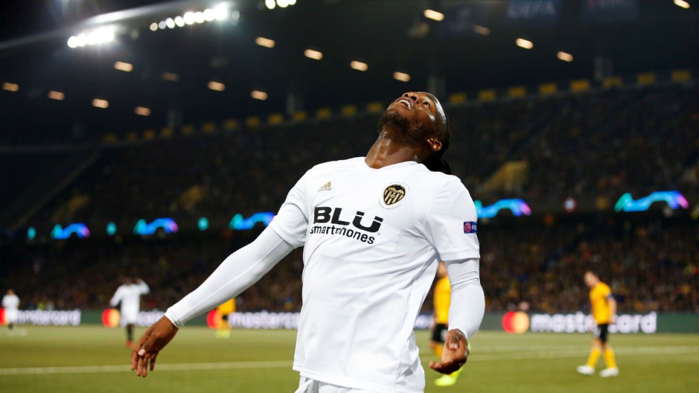 Batshuayi, ante el Young Boys