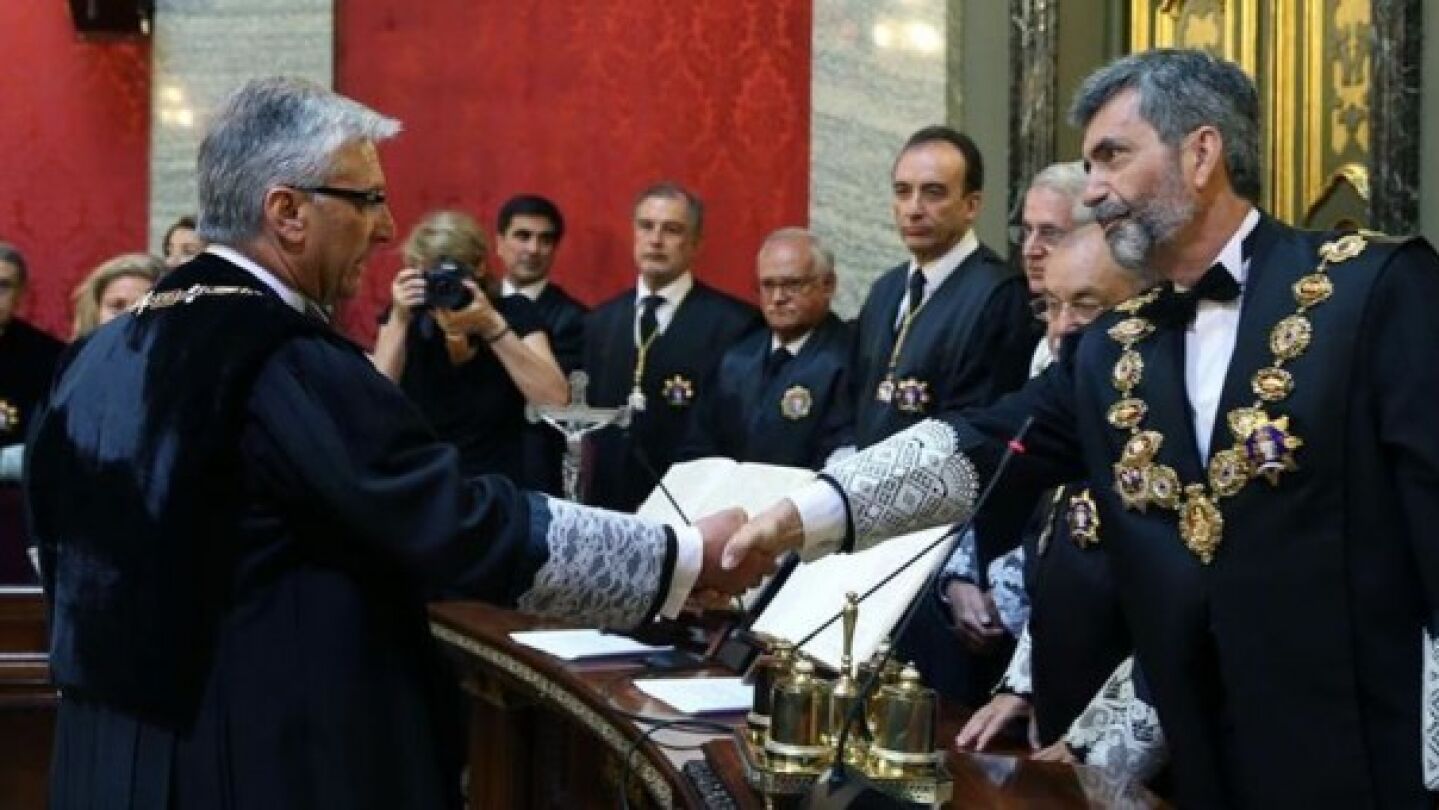 Luis Mar&iacute;a D&iacute;ez-Picazo junto a Carlos Lesmes