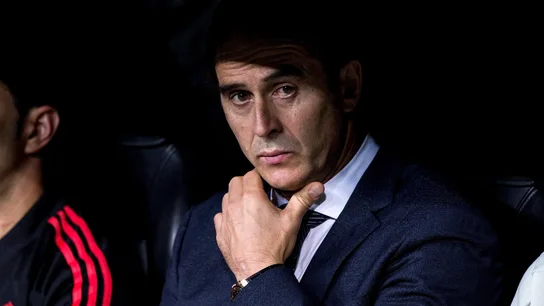 Julen Lopetegui, en el banquillo del Santiago Bernabéu Julen Lopetegui, en el banquillo del Santiago Bernabéu