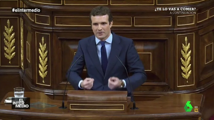 #VídeosManipulados: Esto es lo que realmente estaba viendo Pablo Casado al llamar "golpista" a Sánchez