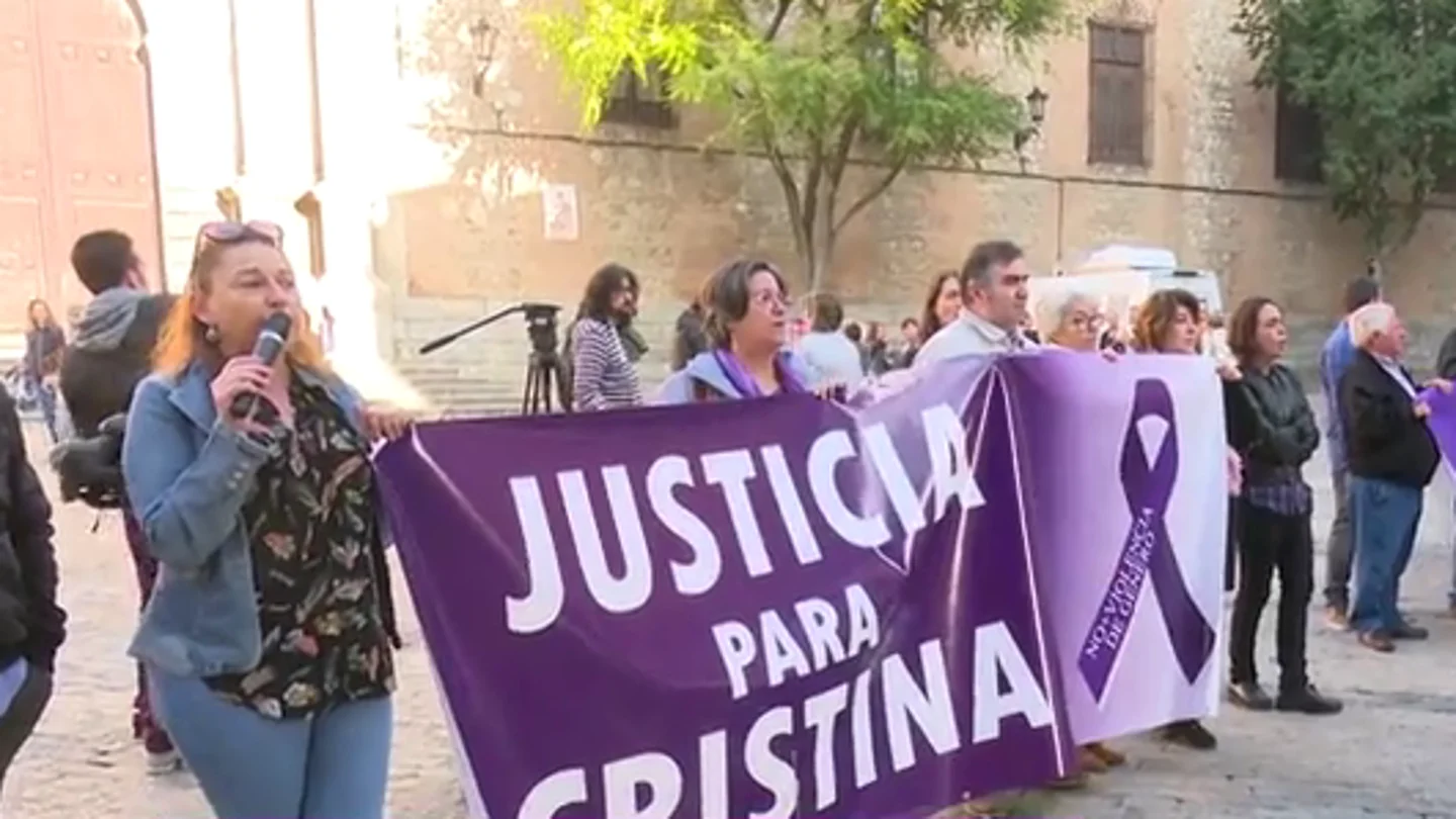 Protestas ante los juzgados ante la posible puesta en libertad de un presunto asesino machista Protestas ante los juzgados ante la posible puesta en libertad de un presunto asesino machista