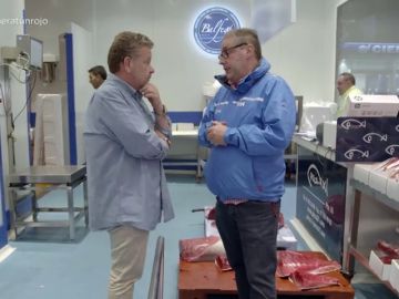 Comprar atún rojo ilegal en Mercamadrid como si no lo fuera: "Yo vendo la ventresca a 45 euros y otros a 30, ¿no te mosquea?" Comprar atún rojo ilegal en Mercamadrid como si no lo fuera: "Yo vendo la ventresca a 45 euros y otros a 30, ¿no te mosquea?"