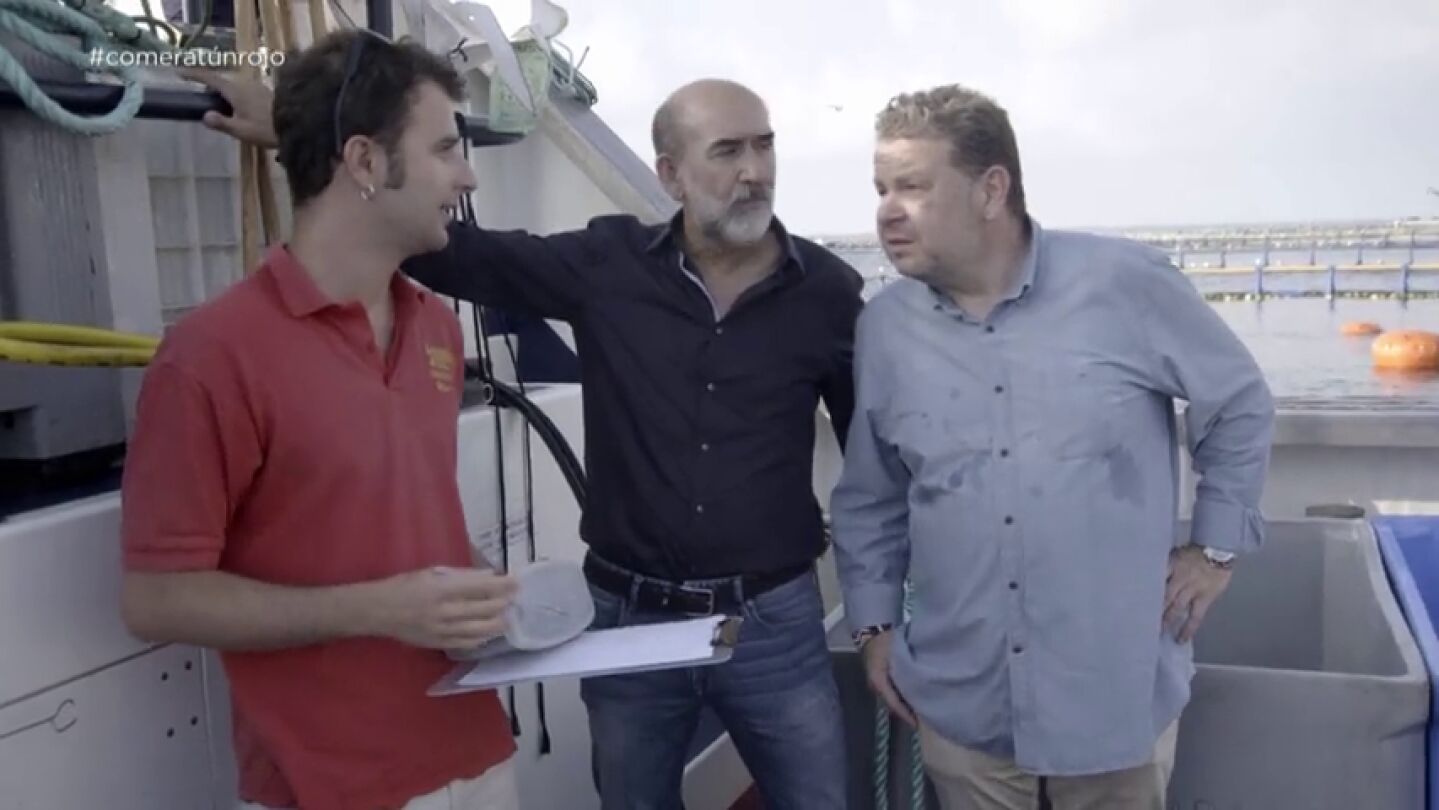 La trampa del at&uacute;n rojo que podr&iacute;a acabar con las granjas legales en Espa&ntilde;a