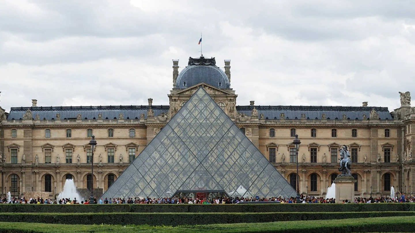 Museo del Louvre. París Los museos más populares en Instagram