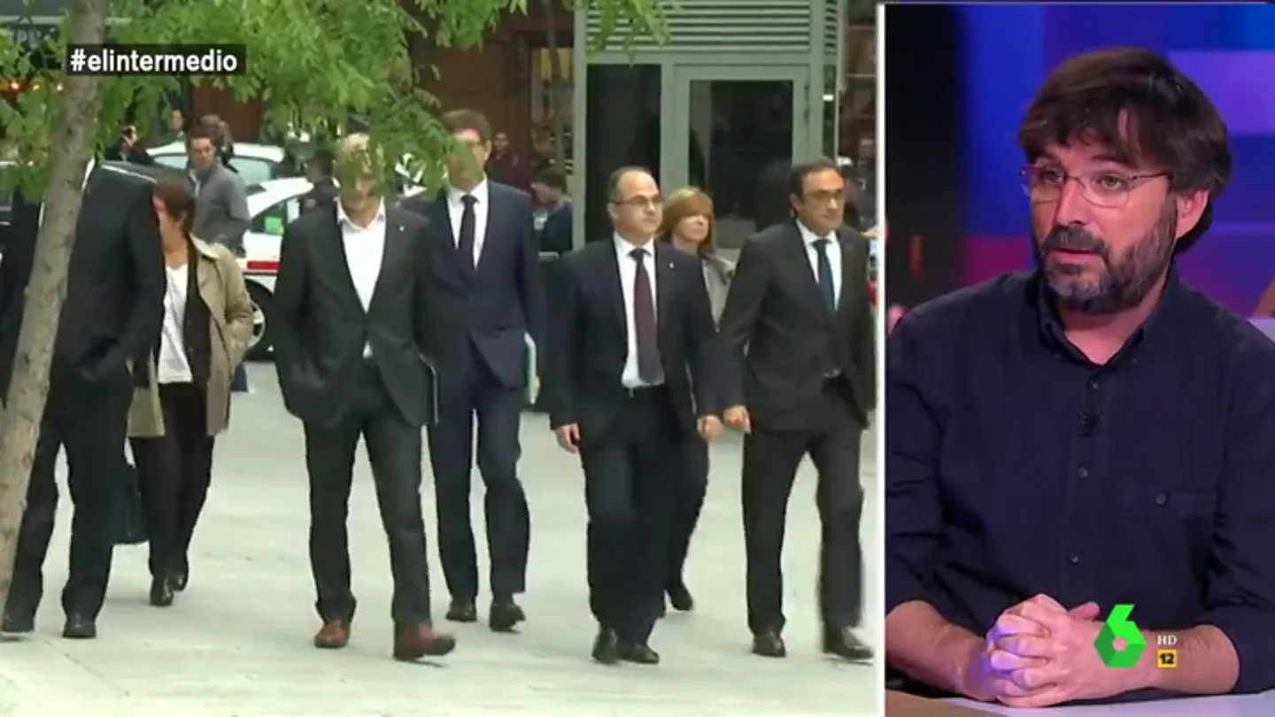 Jordi Évole defiende la absolución de los políticos catalanes presos: "Creo el delito de rebelión no existe" Jordi Évole defiende la absolución de los políticos catalanes presos: "Creo el delito de rebelión no existe"