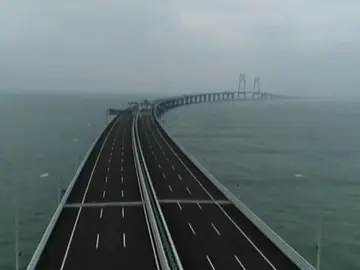 ¿Te atreverías a recorrer un puente de más de 50 km en medio del mar? ¿Te atreverías a recorrer un puente de más de 50 km en medio del mar?