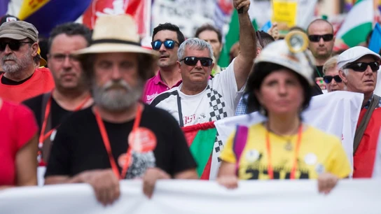 Manifestación "Si nos movemos, lo cambiamos todo" Manifestación "Si nos movemos, lo cambiamos todo"