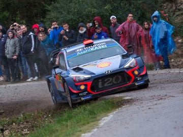 Dani Sordo al volante del Hyundai i20 WRC