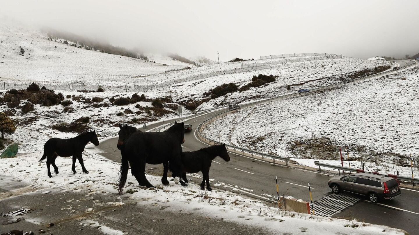 Imagen de una carretera nevada