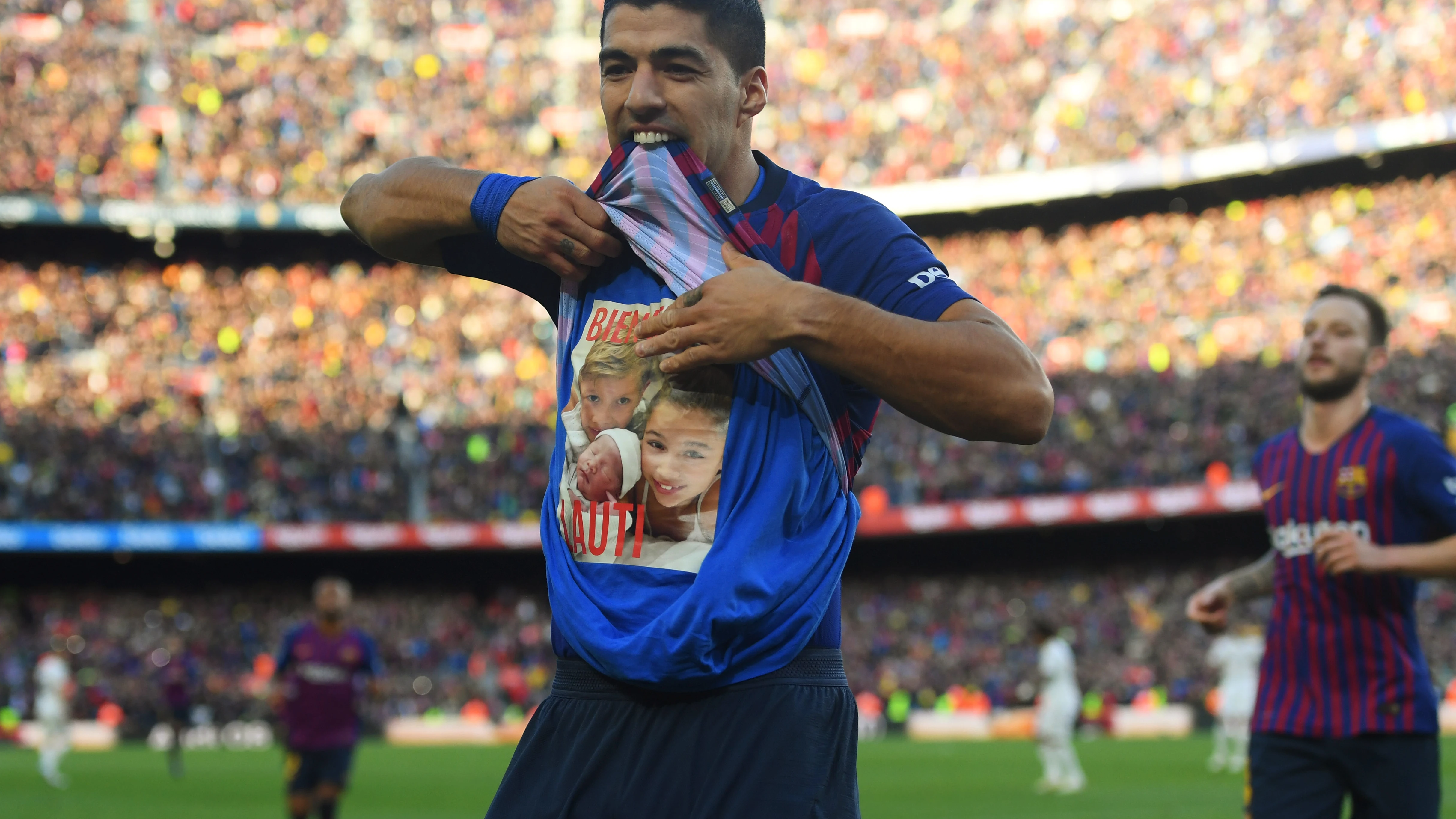 Luis Suárez celebra su gol ante el Real Madrid