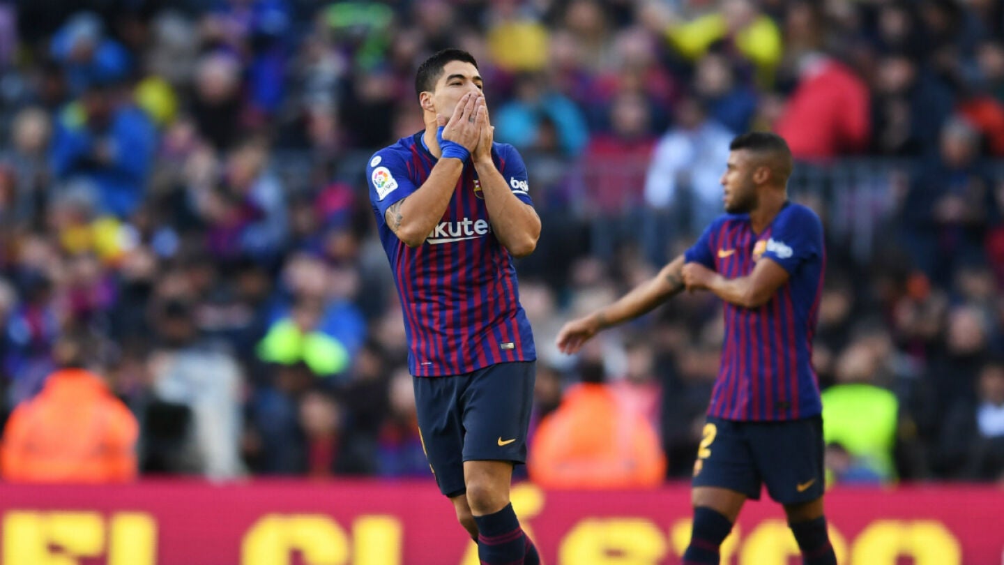Luis Su&aacute;rez celebra un gol